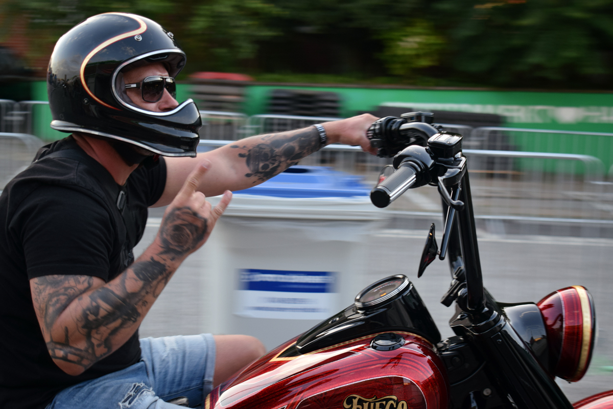 Hamburg Harley Days, Biker, Motorradfahrer, Custom Bike, Hamburg, Motoren, Chrom, Großmarkt, Event, Musik, Tattoo Area