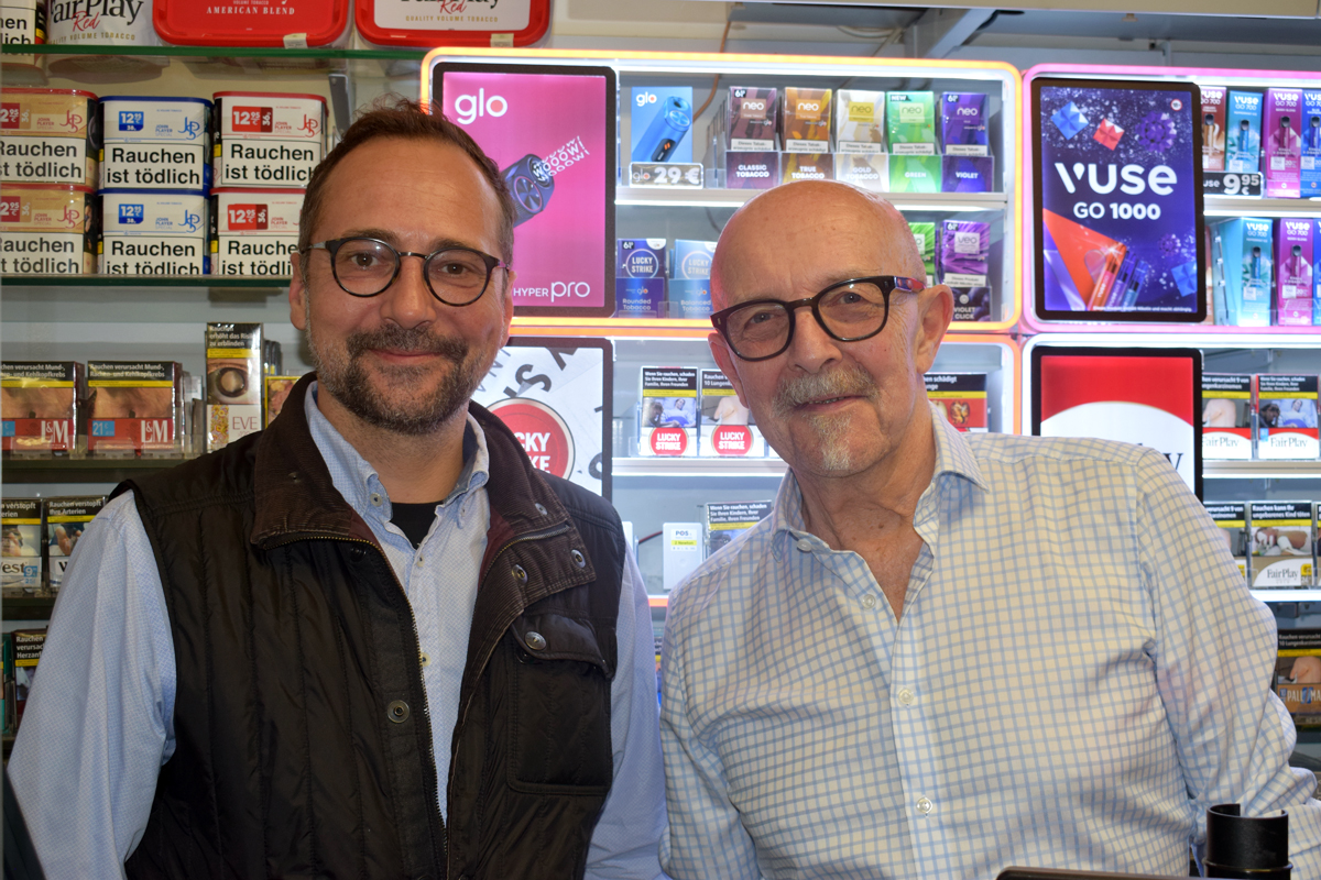 Tabakwaren Henkmann, Tabakladen, Fachgeschäft, Aufgabe, Nachfolger Donarski, Bezirk Bergedorf, Sachsentor, Einkaufsstraße, Inhaberwechsel