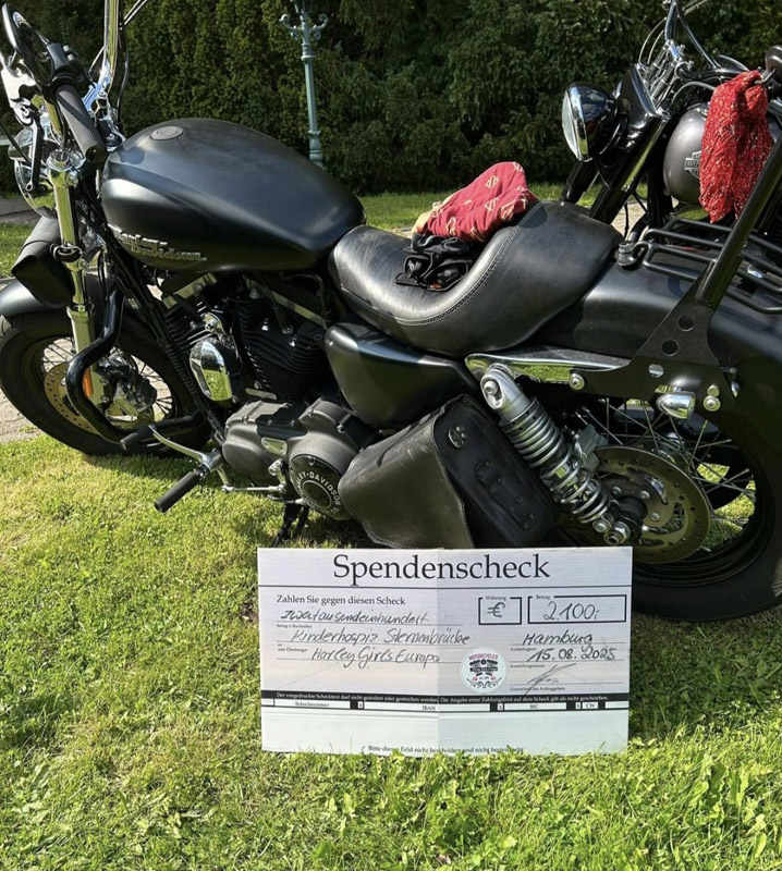 Harley Girls Europa, Bikerinnen, Hospiz Sternenbrücke, schöne Aktion, Spendenübergabe, Scheck überreichen, Motorräder, Frauen, schwerkranke Kinder und Jugendliche, Nachrichten, Hamburg