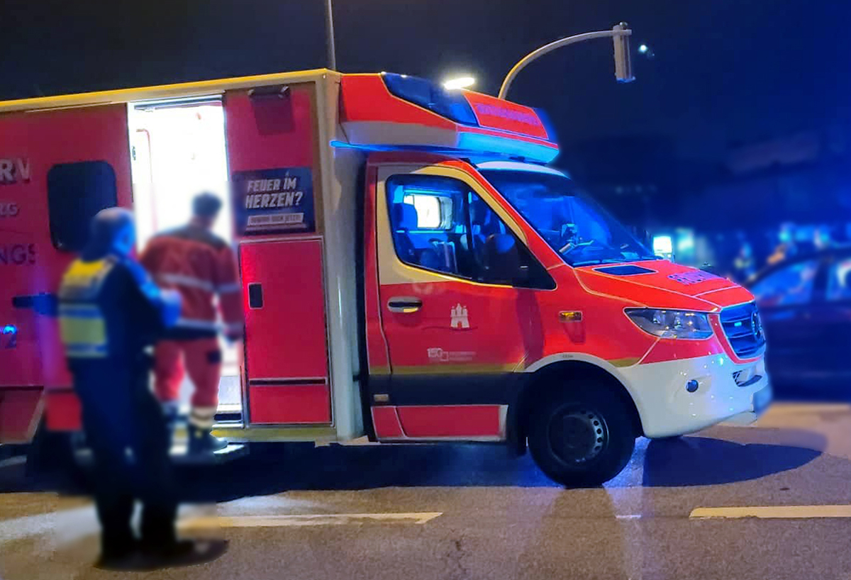 Illegales Straßenrennen, Bergedorfer Straße, Bezirk Bergedorf, Lohbrügge, Porsche SUV, BMW, Autounfall, Zeugen gesucht, Unfallflucht, Hamburg