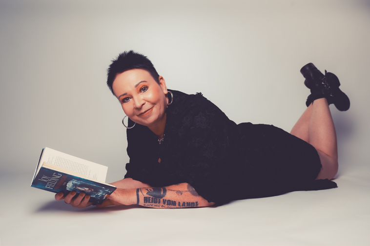 Bergedorf, Rund ums Buch, Buch, Krimi, neuerscheinungen, Verlag, Kooperationen, Thriller, regionale Autoren, Buchaktionen, Gewinnspiele, HeidivomLande, Bergedorfer Blog, News, Tipps, Insiderwissen, Buch, Thriller, Gewinnspiel, Rezension, Buchvorstellung, Bloggerportal, Randomhouse, Lyx Egmont