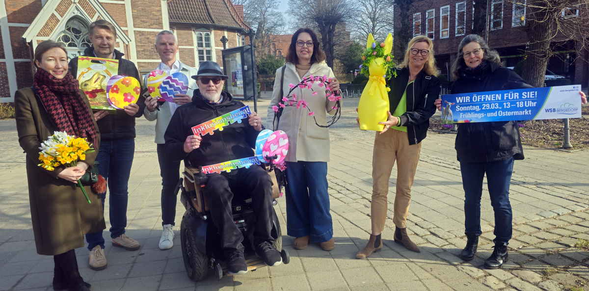 Frühlings- und Ostermarkt, Bergedorf, Innenstadt, Sonntags-Shopping, Einkaufsbummel, Handwerker, Geschäfte, Kinder, Erwachsene