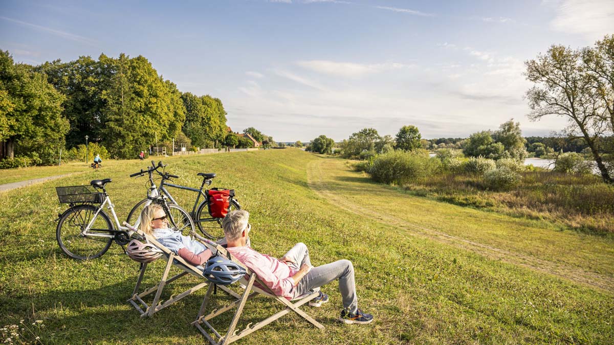 Radfahren an der Elbe, Radreiseziele Norddeutschland, Elberadweg, Kurs Elbe-Region, Bergedorf, Vier- und Marschlande