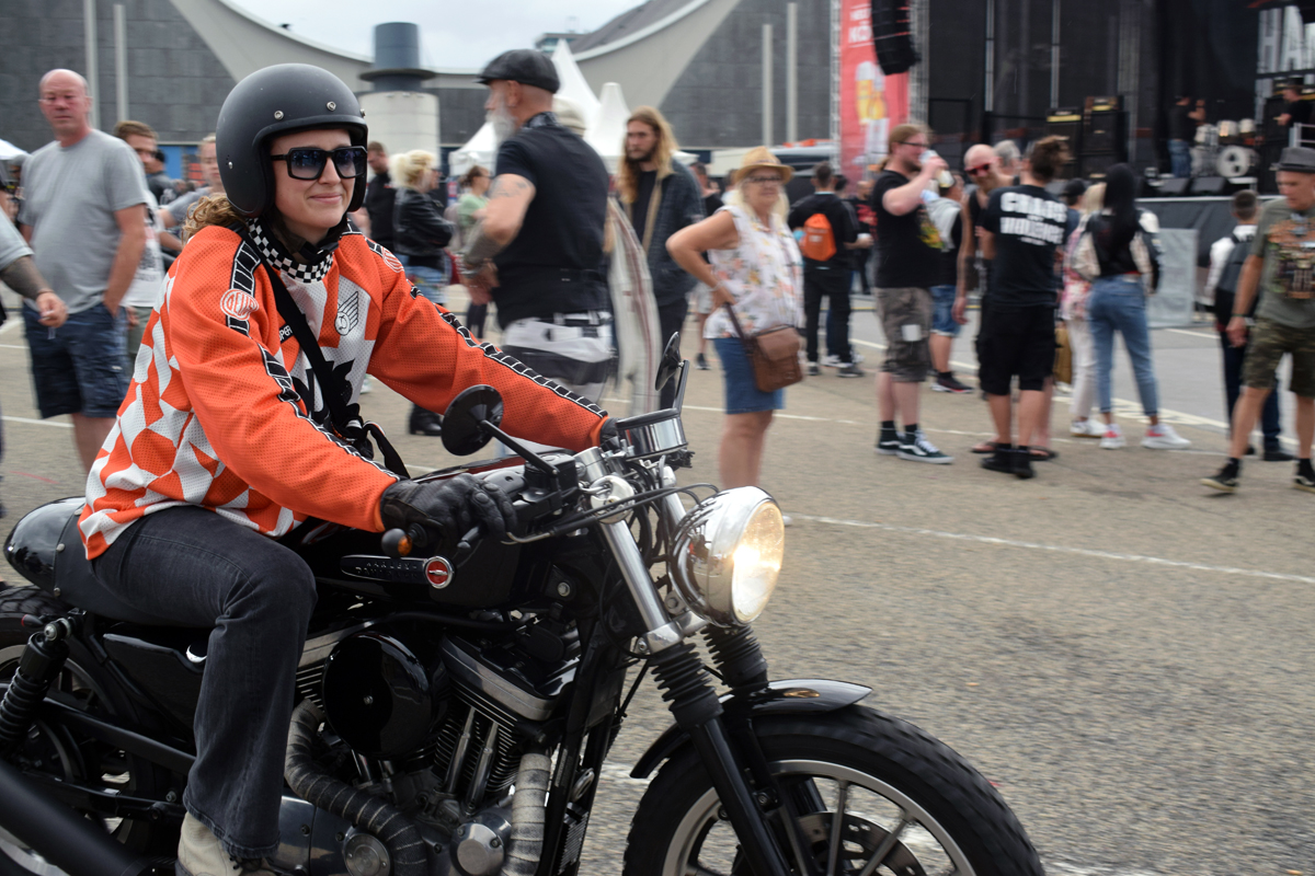 Hamburg Harley Days, Biker, Motorradfahrer, Custom Bike, Hamburg, Motoren, Chrom, Großmarkt, Event, Musik, Tattoo Area