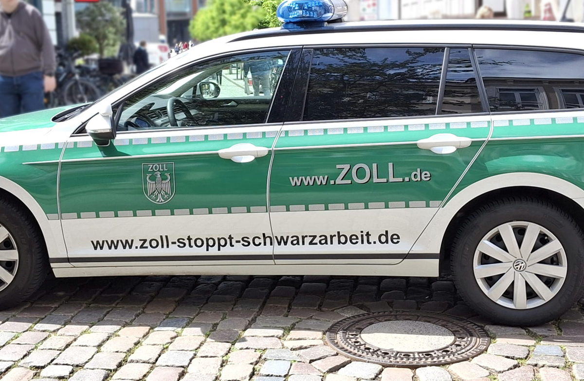 Kontrolle, Schwarzarbeit, Zoll Hamburg, Goldene Schere, Barbershops, Bergedorf