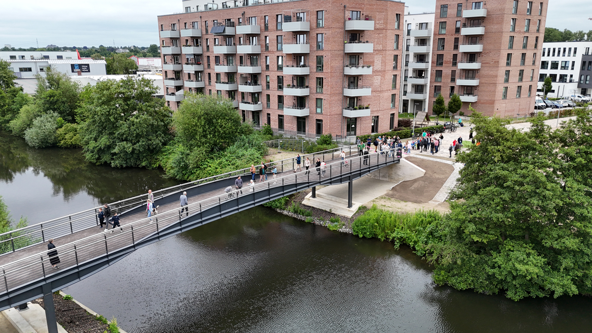 Schleusengraben, Brücke, Bergedorf, Freigabe, Eröffnung, Stahlkonstruktion
