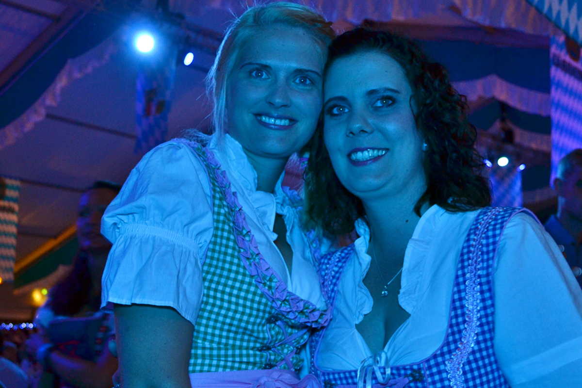 HEIDI VOM LANDE, Bergedorf, Oktoberfest, 2026, Wiesn, Fotoshooting, fesche Madl, Bub, Wiesn-Outfit, Heidi vom Lande, Der Blog aus und für Bergedorf