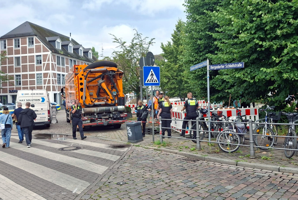 Baustelle, Kirchenfriedhof, menschliche Knochen gefunden, Bezirk Bergedorf, LKA, Polizei